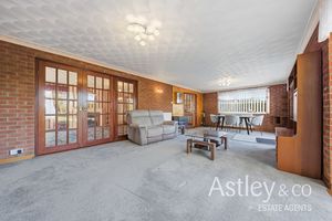 Garden room- click for photo gallery